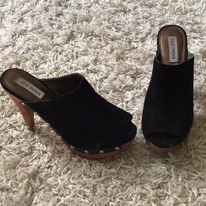 Steve Madden clogs